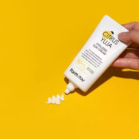 Farmstay Citrus Yuja Sun Cream:Farmstay Citrus Yuja Sun Cream: